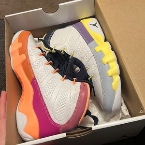 COPY - WMNS Jordan Retro 9 Size 7